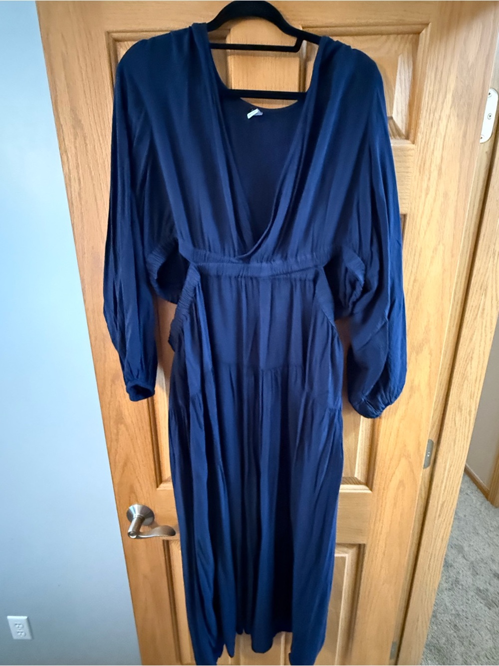 Women’s Old Navy Long Sleeve V-Neck Maxi Dress with Side Cut-Outs at Waist